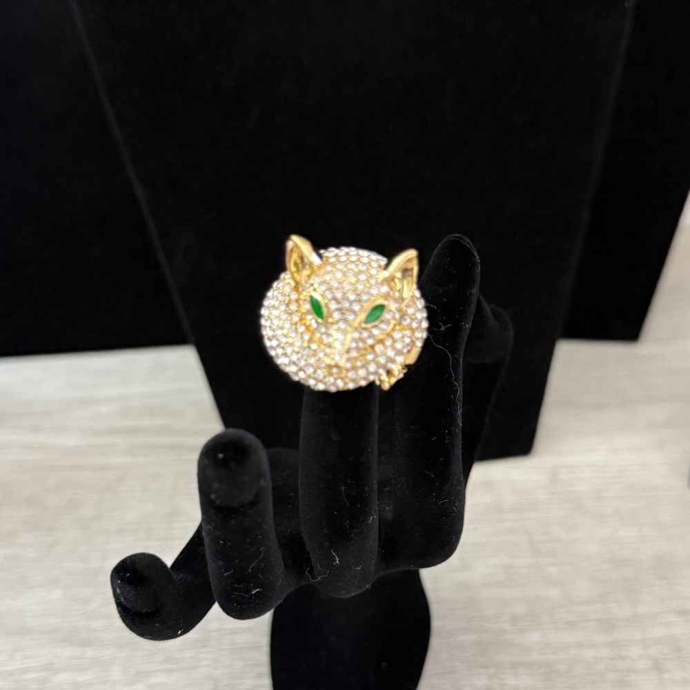 JTV Ring Off Park Fox White Crystal Green Enamel Gold Tone Size 7-NWT